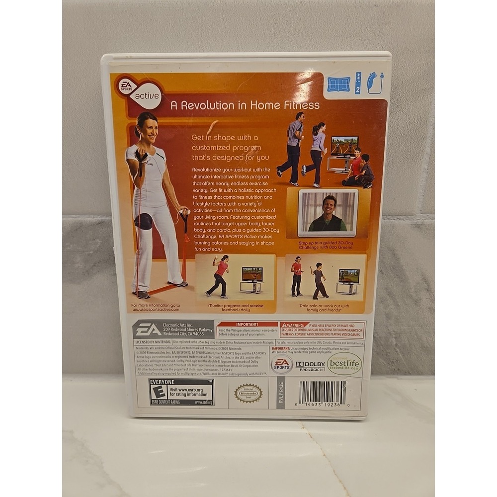 EA Sports Active Personal Trainer Wii Video Game Fitness Workout - Picture 2 of 6